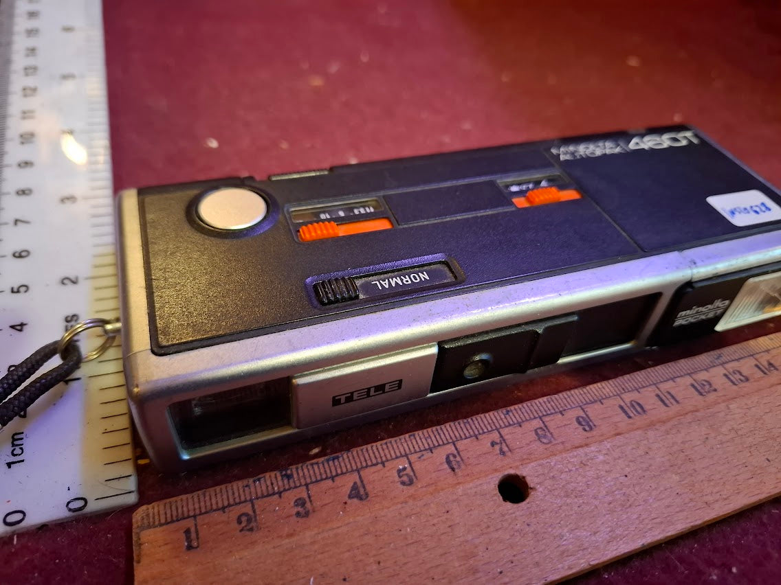 Vintage pocket camera - Minolta [INS10628]
