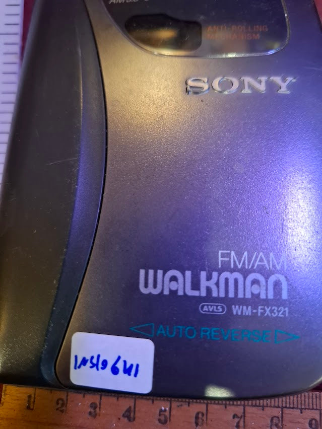 Vintage cassette walkman  - Sony [INS10641]