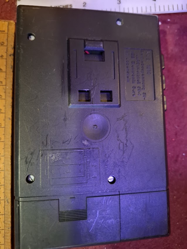 Vintage walkman - LCS 1010 [INS10659]
