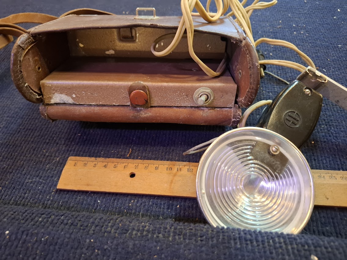 Antique electric photo flash Chayka - Rare [INS10669]