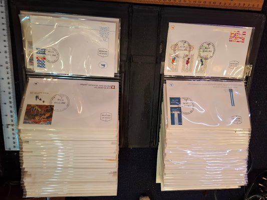 Israel FDC album - 1st day covers of postal stamps [BOK10353]