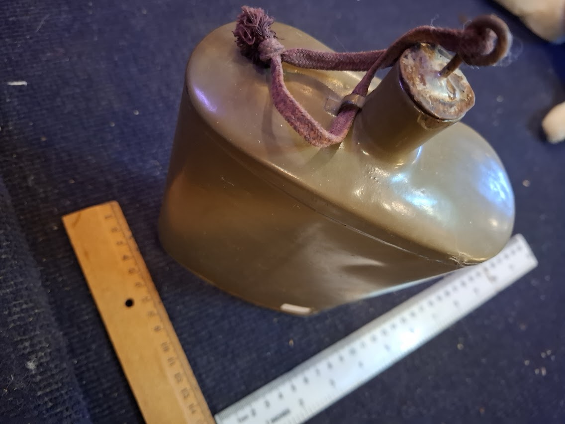 Old army water bottle [ARM10146]