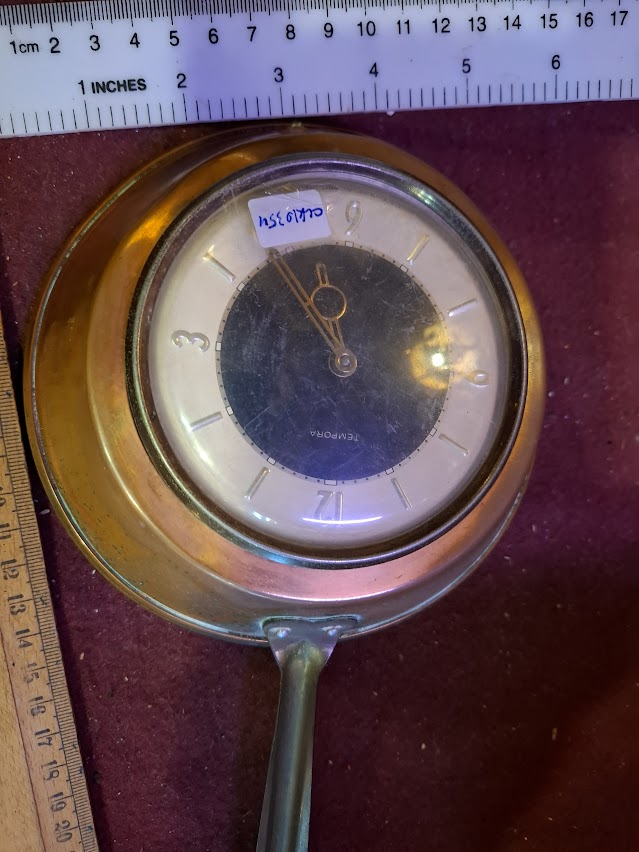 Vintage hanging mechanical clock [CLK10354]