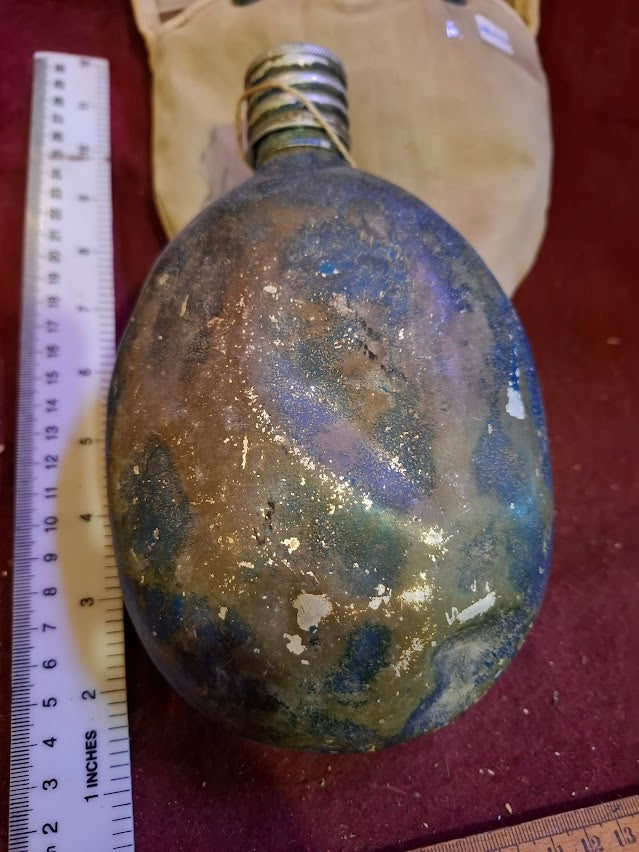 Old army water bottle [ARM10150]