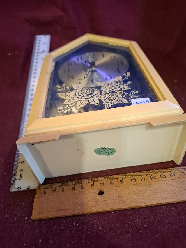 Vintage mechanical clock [CLK10357]