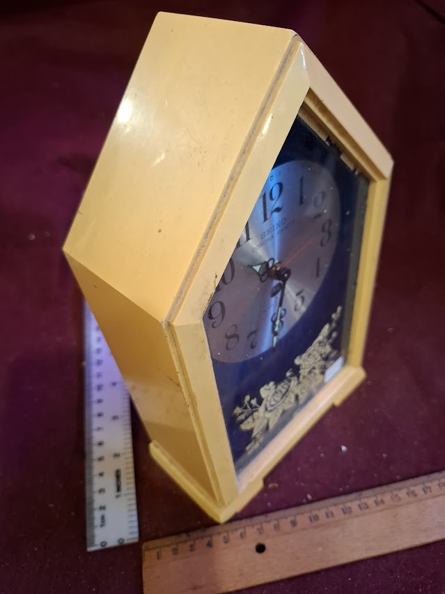Vintage mechanical clock [CLK10357]