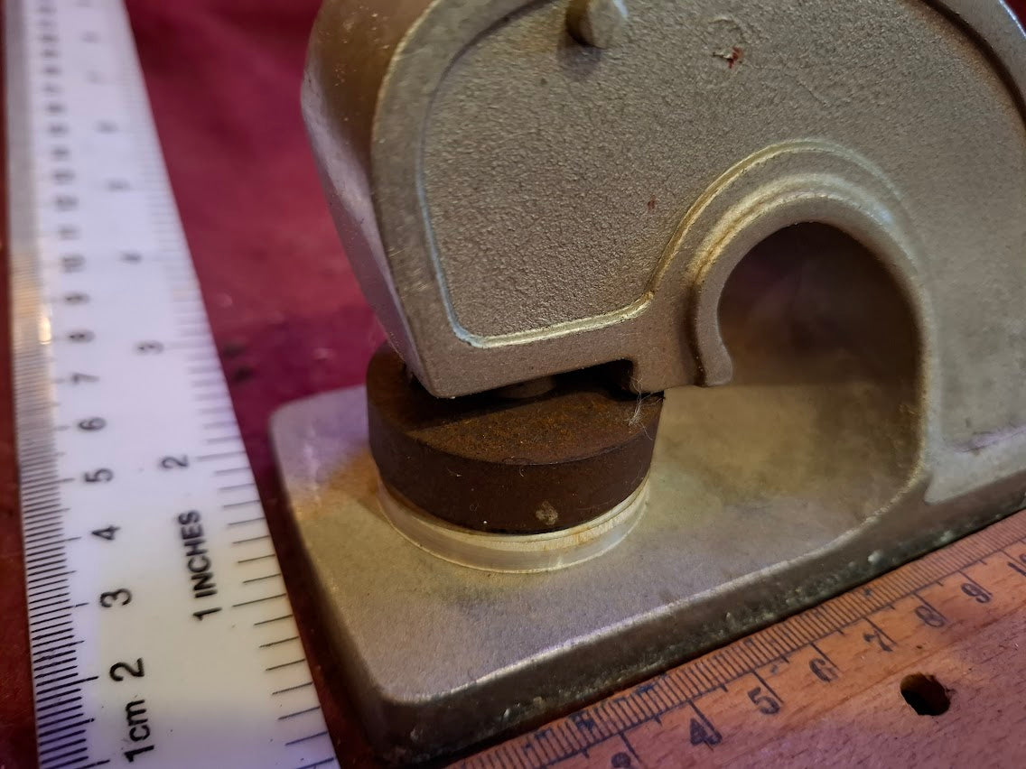 Antique heavy metal stamp punch - Rare [TOL10292]