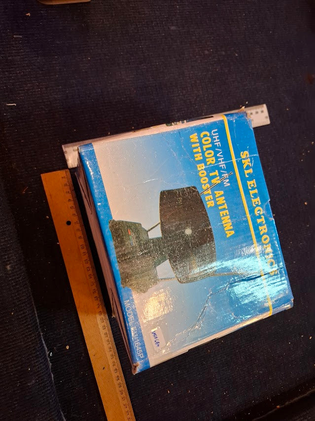 Vintage Indoor TV Antenna [INS10684]