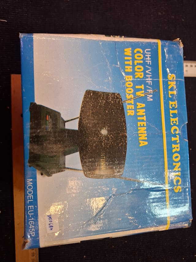 Vintage Indoor TV Antenna [INS10684]