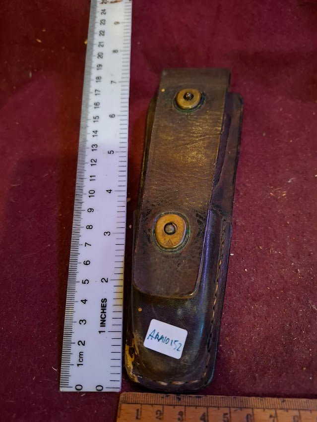 Vintage Gun Cartridge Pouch and Pocket Knife [ARM10152]