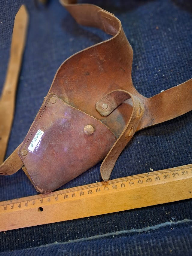 Vintage Gun holster with shoulder strap [ARM10130]