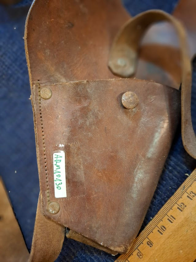 Vintage Gun holster with shoulder strap [ARM10130]