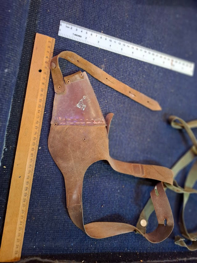 Vintage Gun holster with shoulder strap [ARM10130]