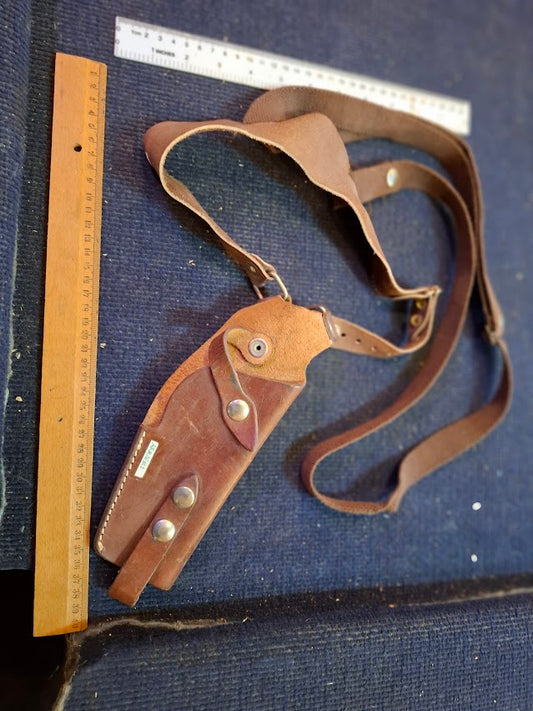 Vintage Gun holster with shoulder strap [ARM10122]