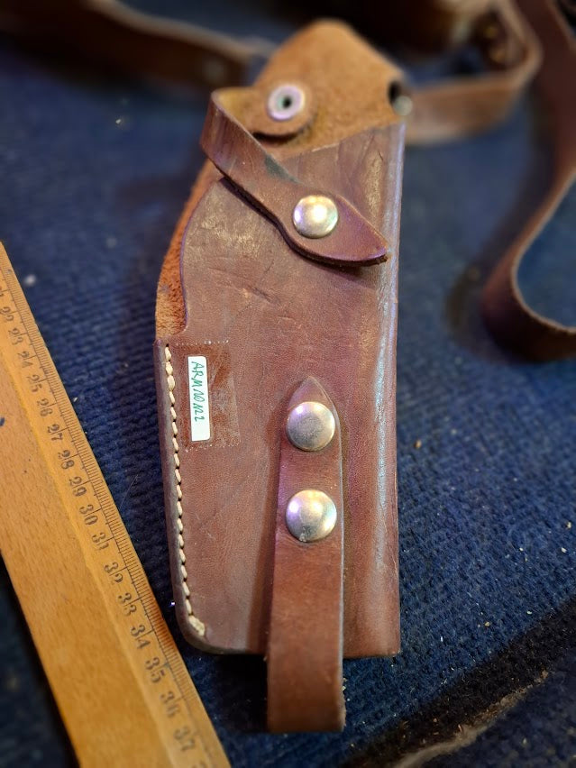 Vintage Gun holster with shoulder strap [ARM10122]