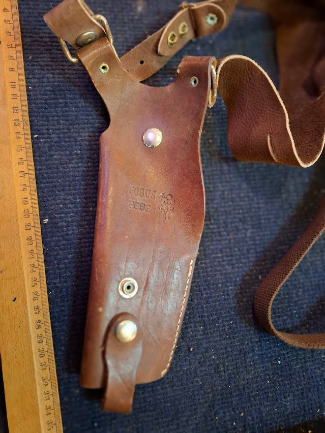 Vintage Gun holster with shoulder strap [ARM10122]