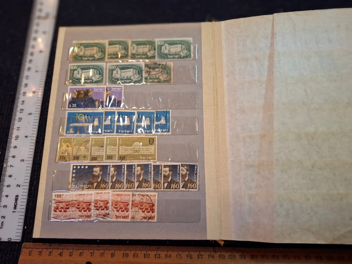 Old Israel Stamps album [BOK10359]