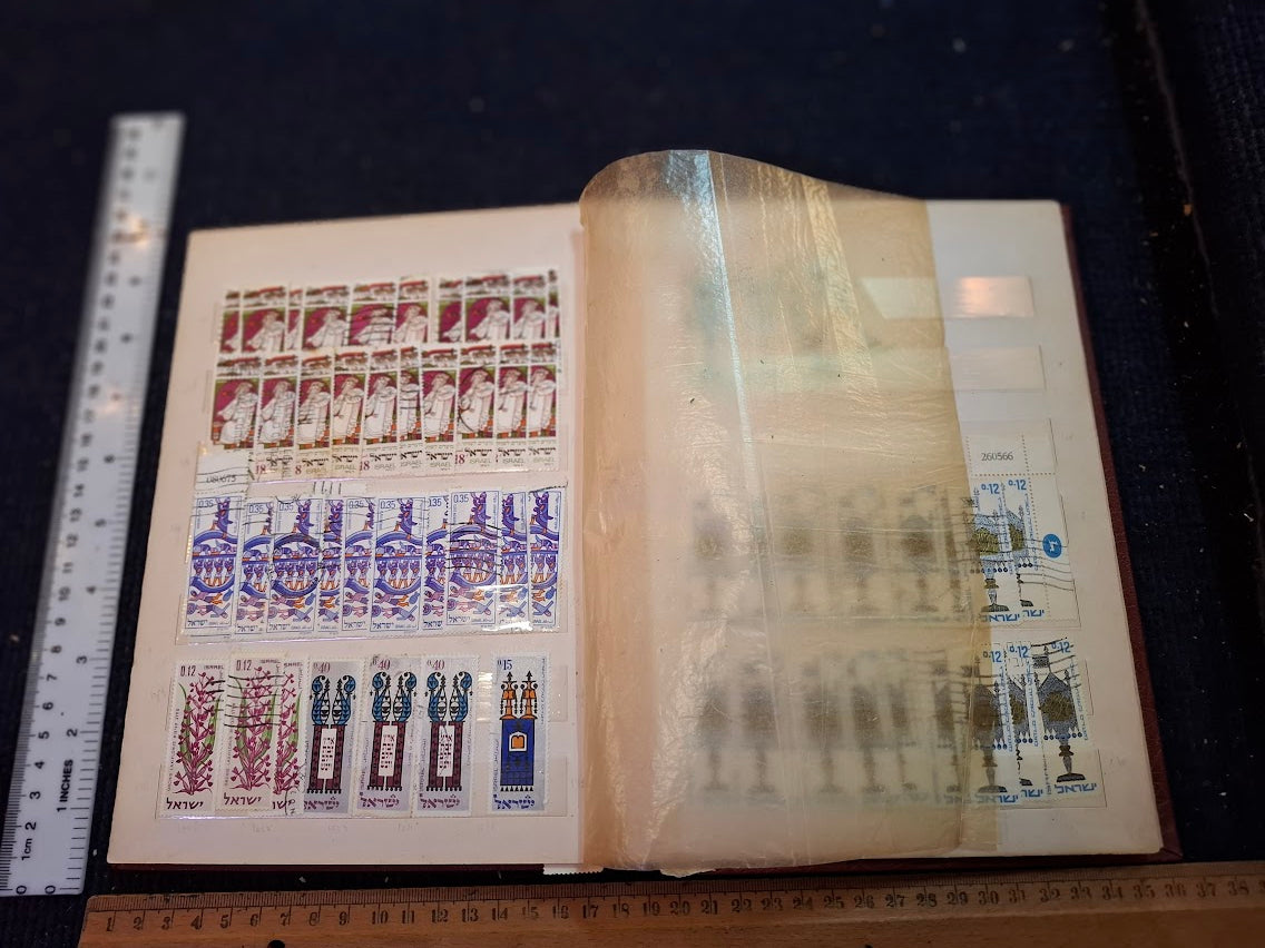 Old Israel Stamps album [BOK10359]