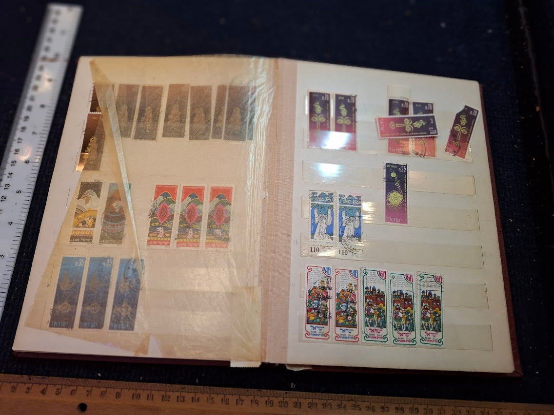 Old Israel Stamps album [BOK10360]