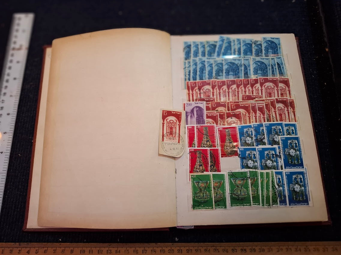 Old Israel Stamps album [BOK10360]