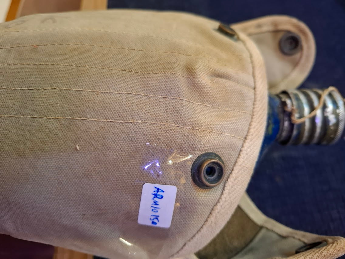 Old army water bottle [ARM10150]
