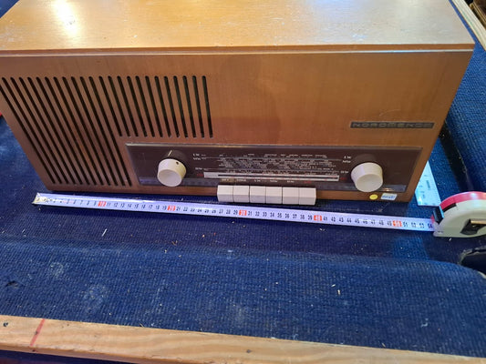 Antique wooden tubes radio - Nordmende [INS10685] *for Israel local market only*