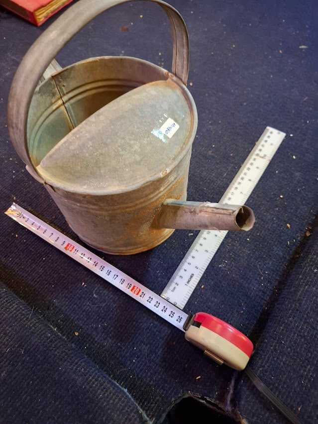 Vintage Tin Garden Funnel [OTH10310]