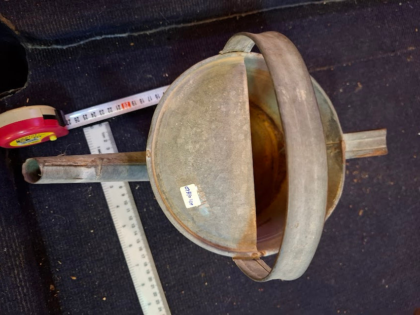 Vintage Tin Garden Funnel [OTH10310]