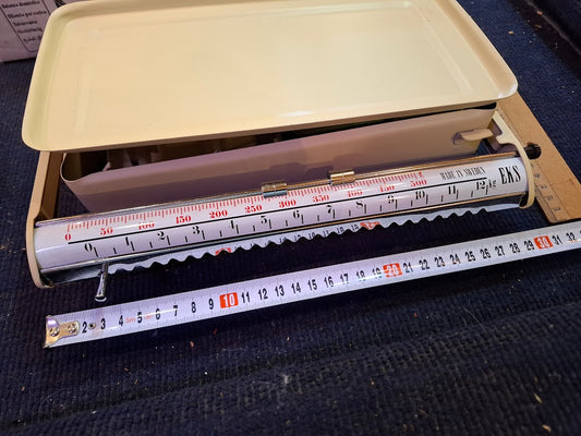 Vintage Mechanical Weight [INS10694]
