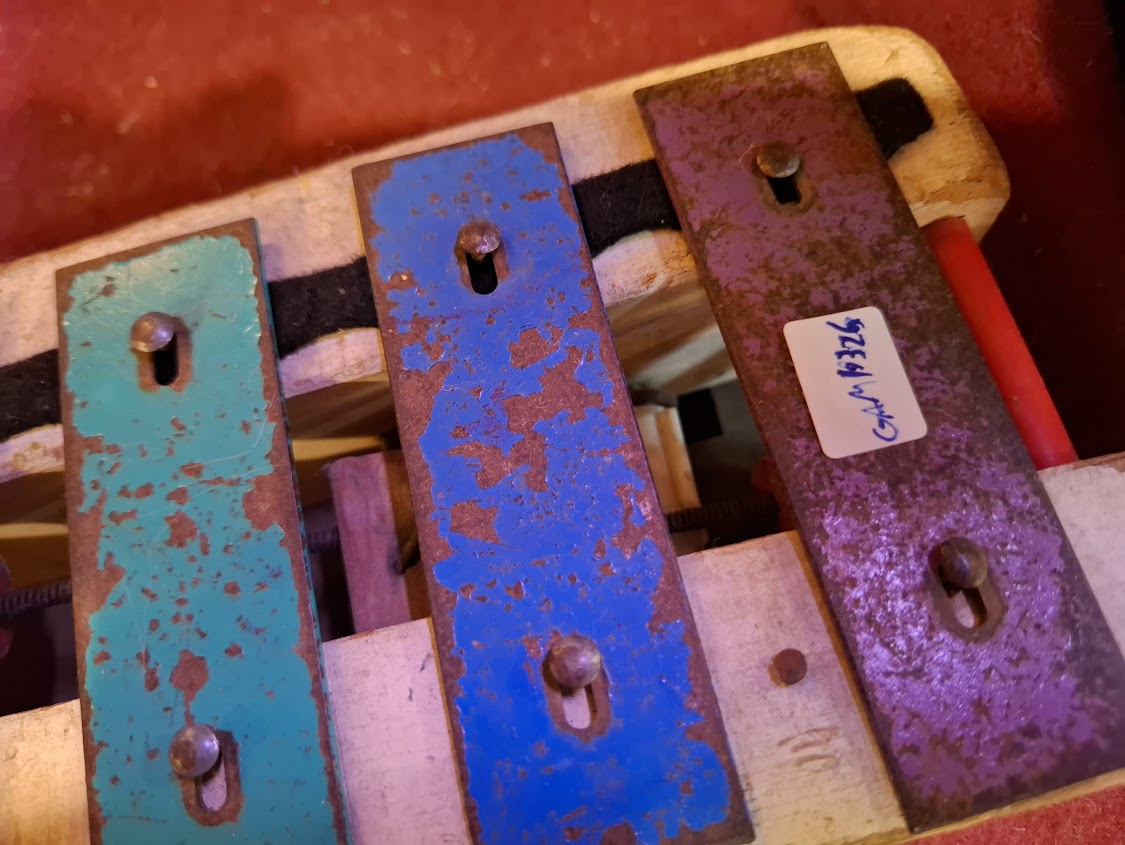 מגש נחושת למזכרת של יצחק רבין [ISR10136] 