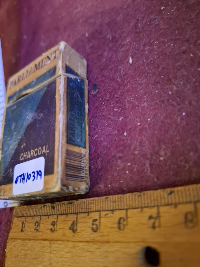 Vintage lighter - Parliament [OTH10319]