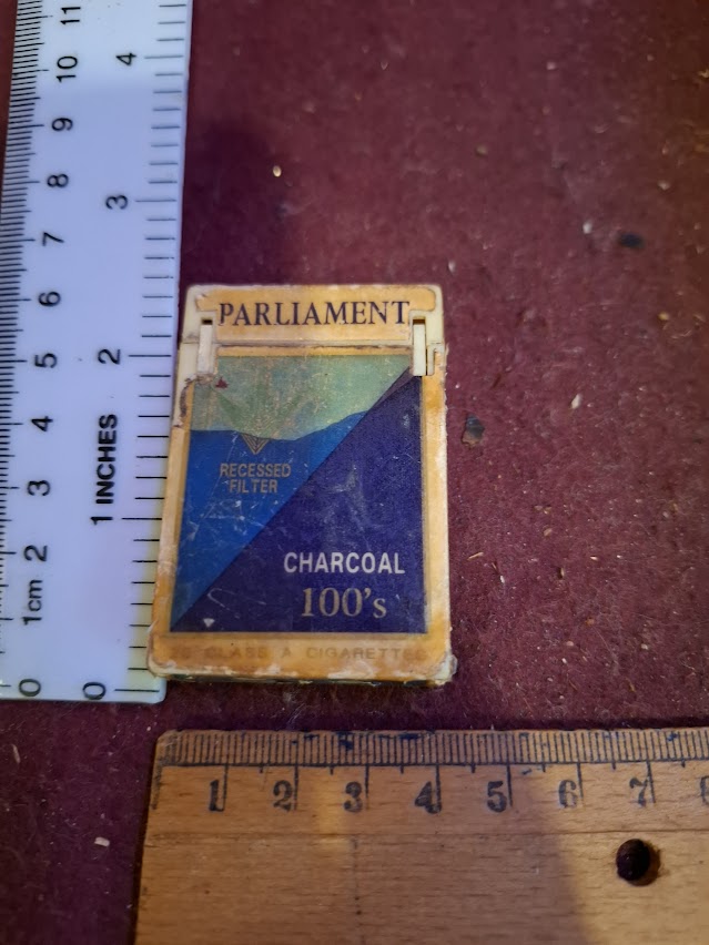 Vintage lighter - Parliament [OTH10319]