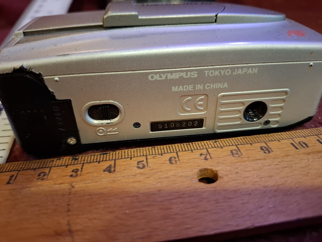 Vintage camera - Olympus [INS10704]