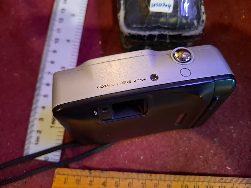 Vintage camera - Olympus [INS10704]