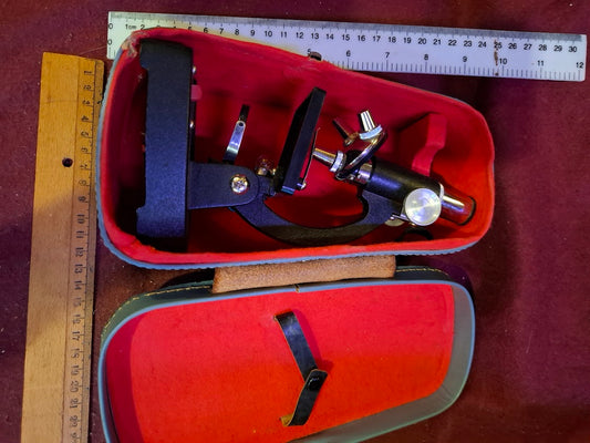 Old mini microscope [INS10705]