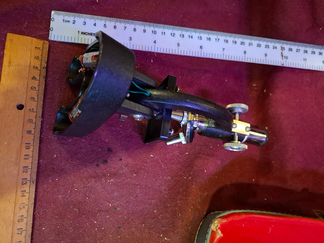 Old mini microscope [INS10705]