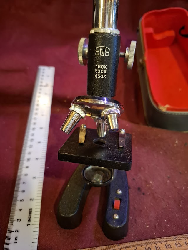 Old mini microscope [INS10705]