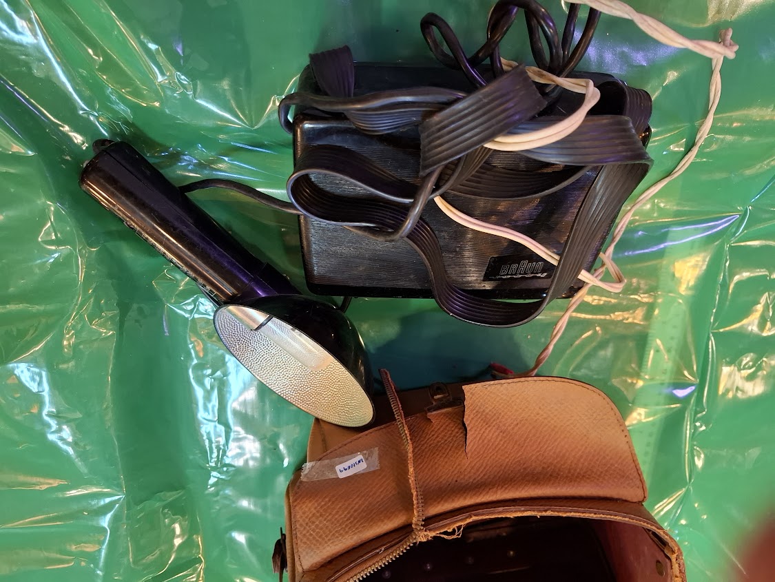 Antique big flash [INS10699]