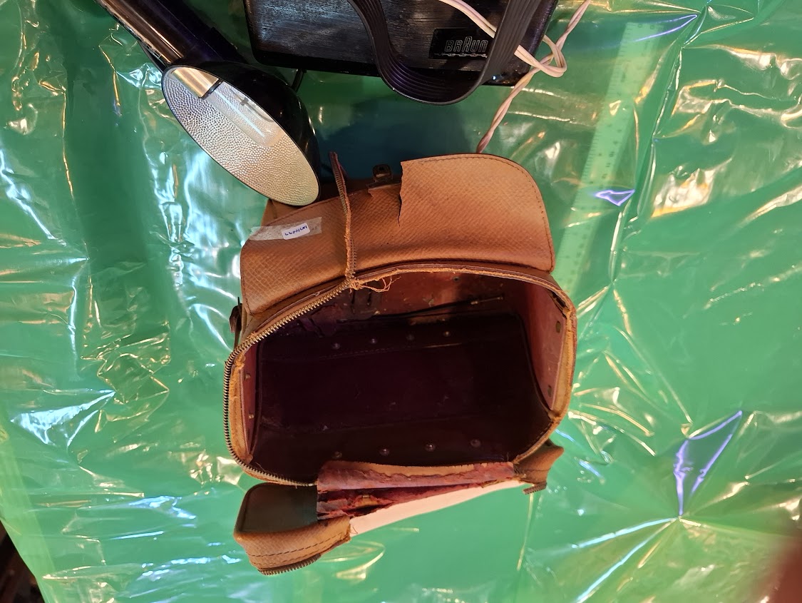 Antique big flash [INS10699]