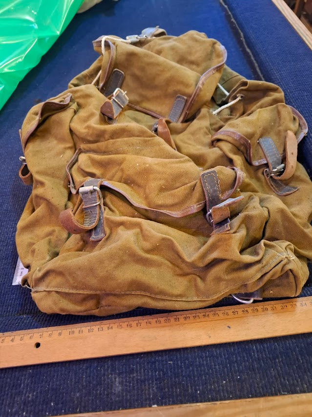 Old British Military Backpack [ARM10164]