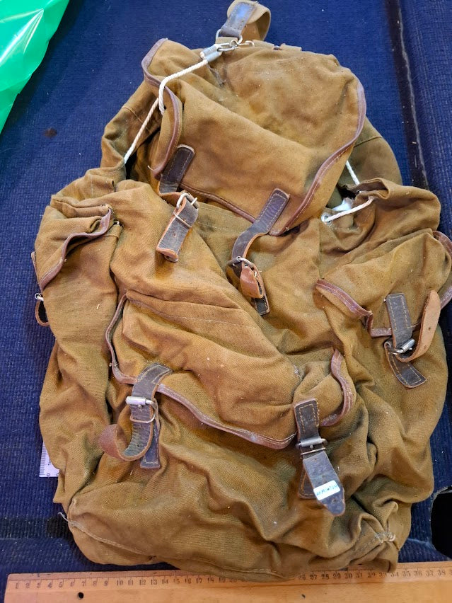 Old British Military Backpack [ARM10164]