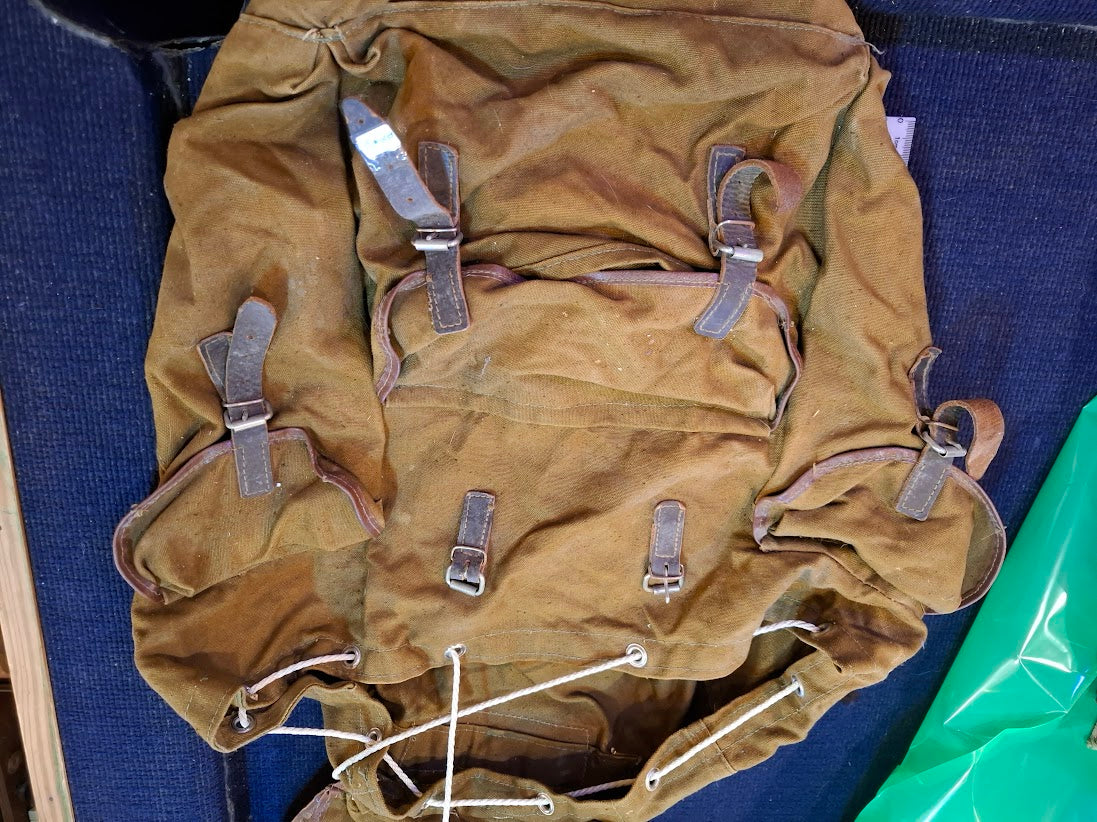 Old British Military Backpack [ARM10164]