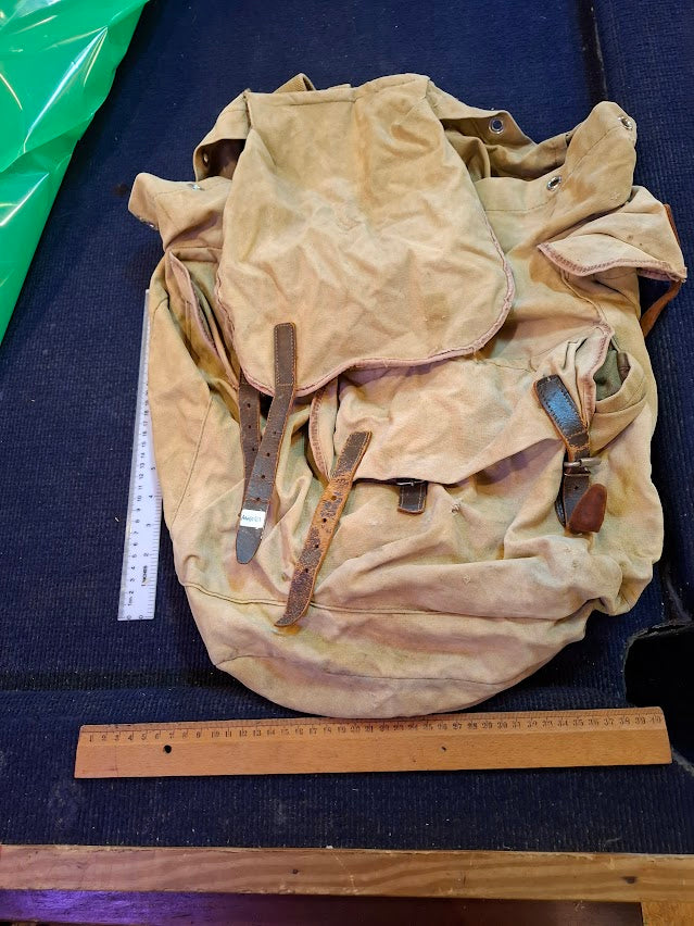 Old British Military Backpack [ARM10163]