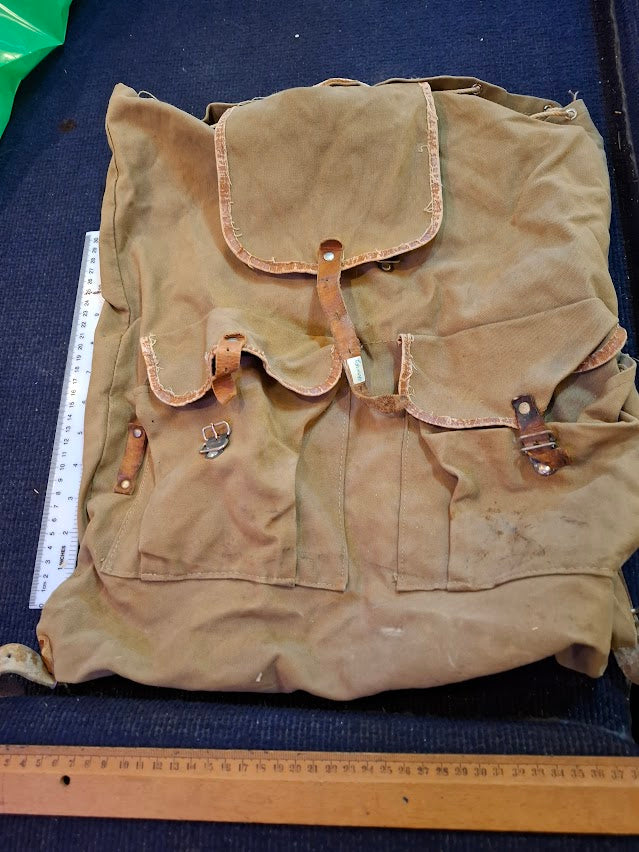 Old British Military Backpack [ARM10162]