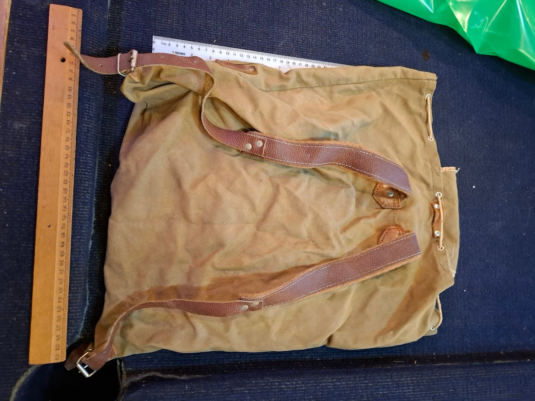 Old British Military Backpack [ARM10162]