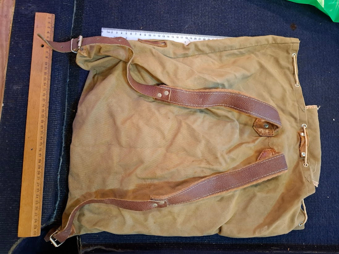 Old British Military Backpack [ARM10162]