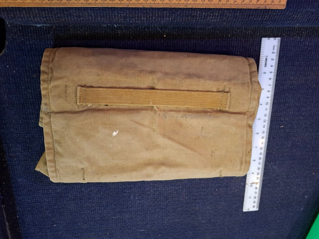 Old Military Pouch [ARM10169]