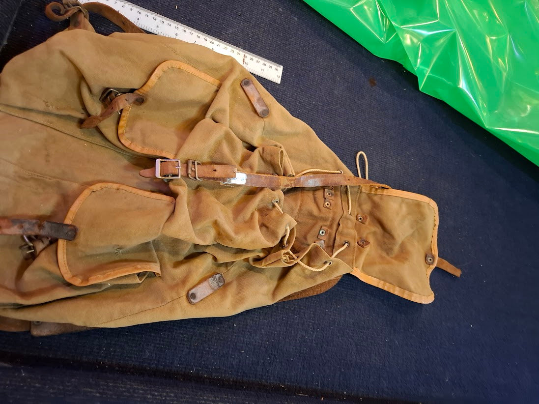 Old British Military Backpack [ARM10168]
