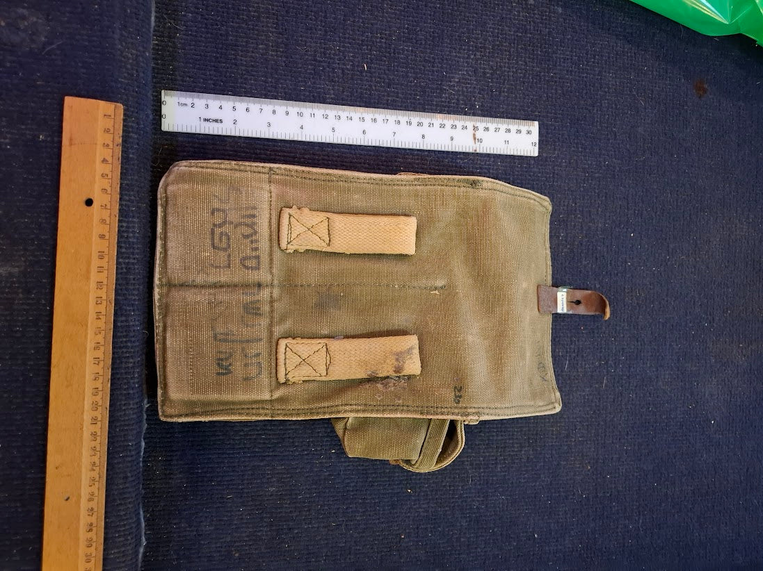 Old Military Pouch [ARM10167]