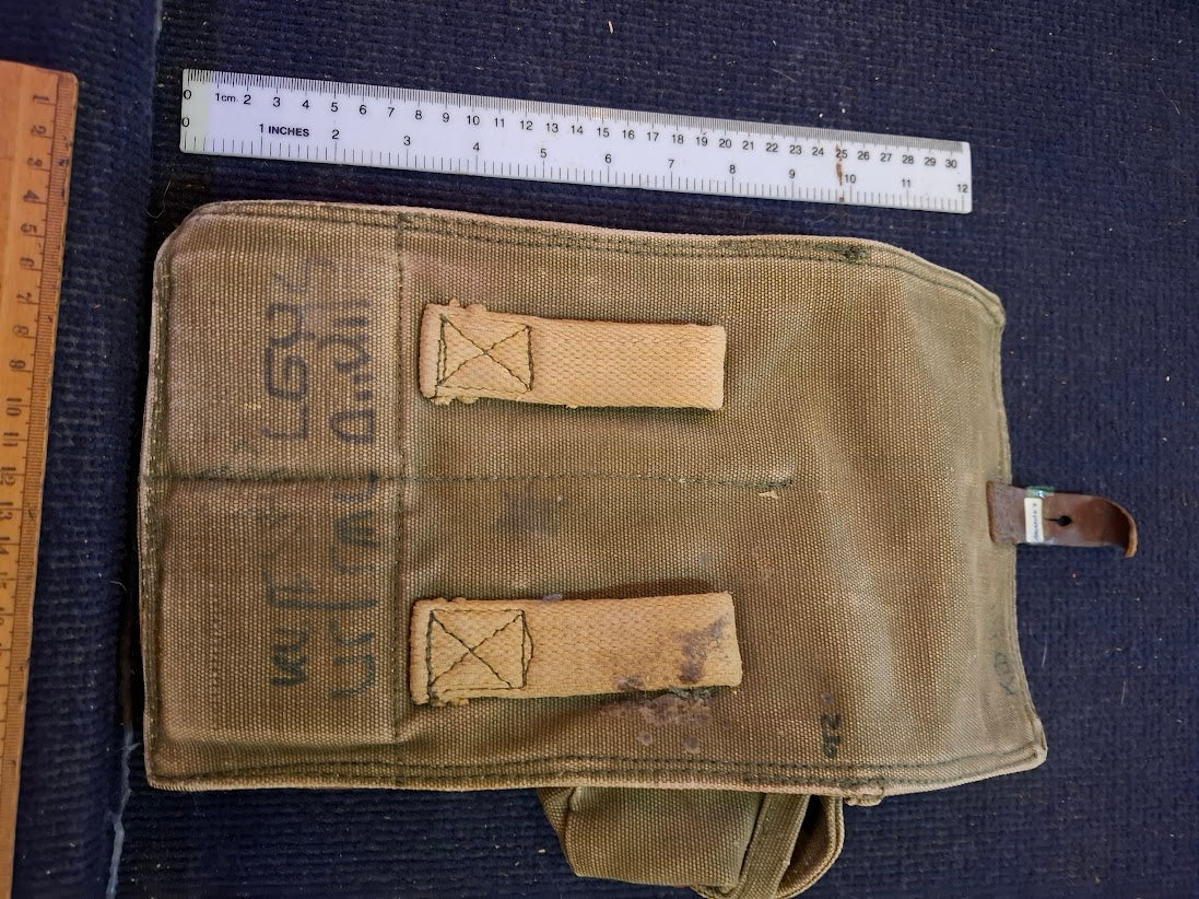 Old Military Pouch [ARM10167]